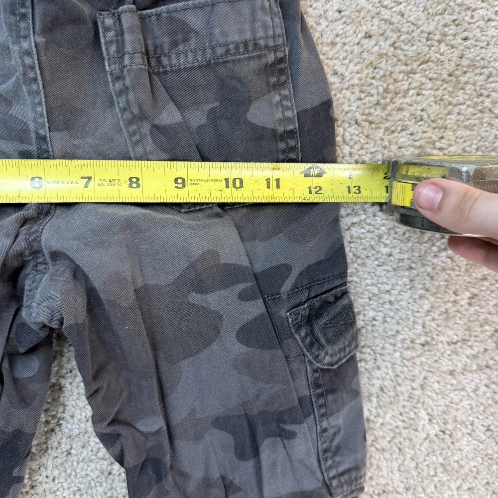 The Children's Place Cargo Pants Boys 6 Gray Camo Elastic Waist Twill Pockets